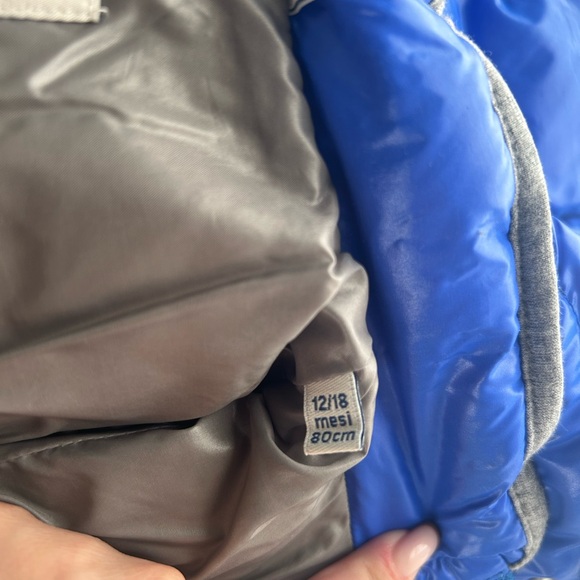 Moncler 12/18 months down jacket - Picture 11 of 16